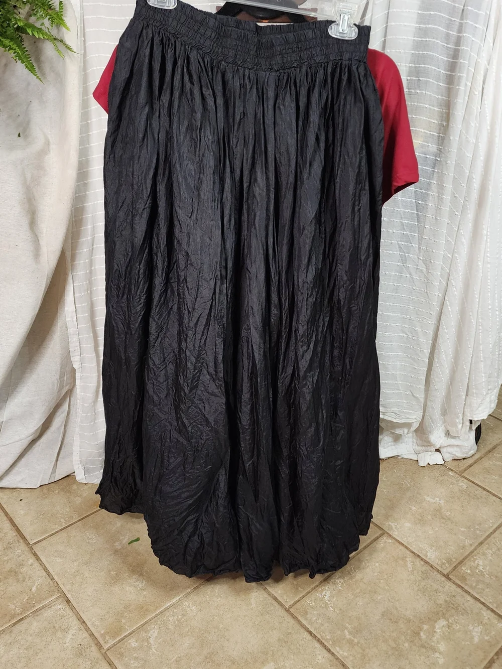 Vintage Christina Silk Crinkle Broomstick Maxi Skirt Black Size L Boho Whimsical